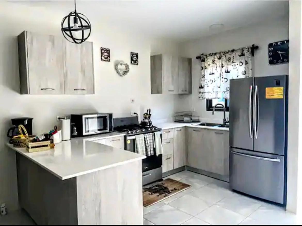 Wynters'Escape-Gated 1 Or 2 Bedroom W Puertosecobeach Access Discovery Bay Extérieur photo